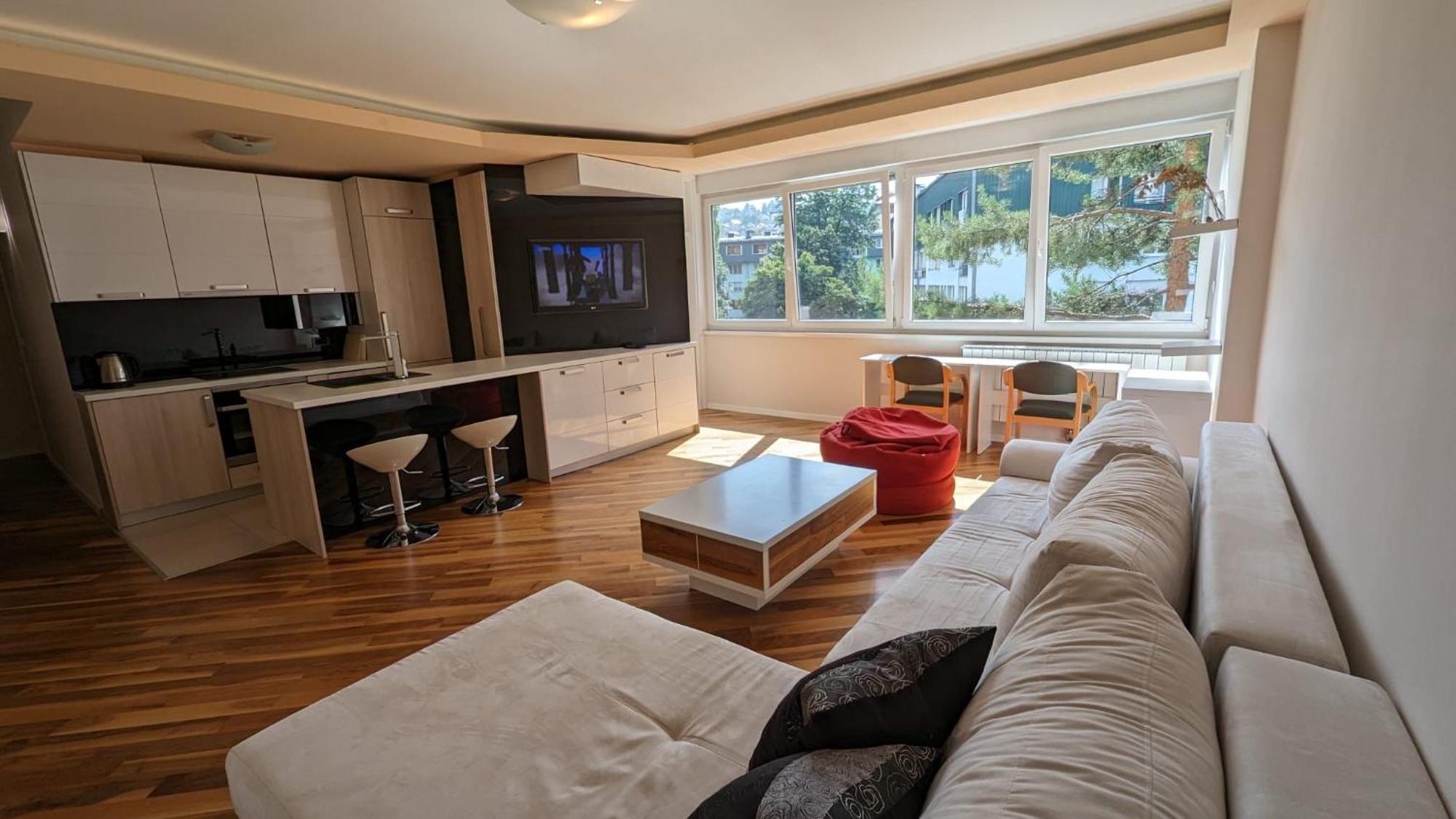 Modern And Cozy Apartment, Excellent Location, Near Sarajevo City Center, 60M2 Eksteriør billede